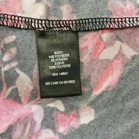 Torrid Black and Pink Floral Surplice Sheer Sleeve Polyester Top Sz XXL - Picture 12 of 13